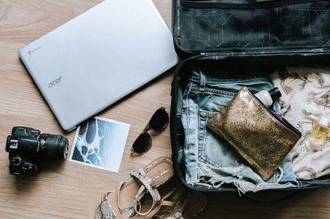 hard suitcase case luggage