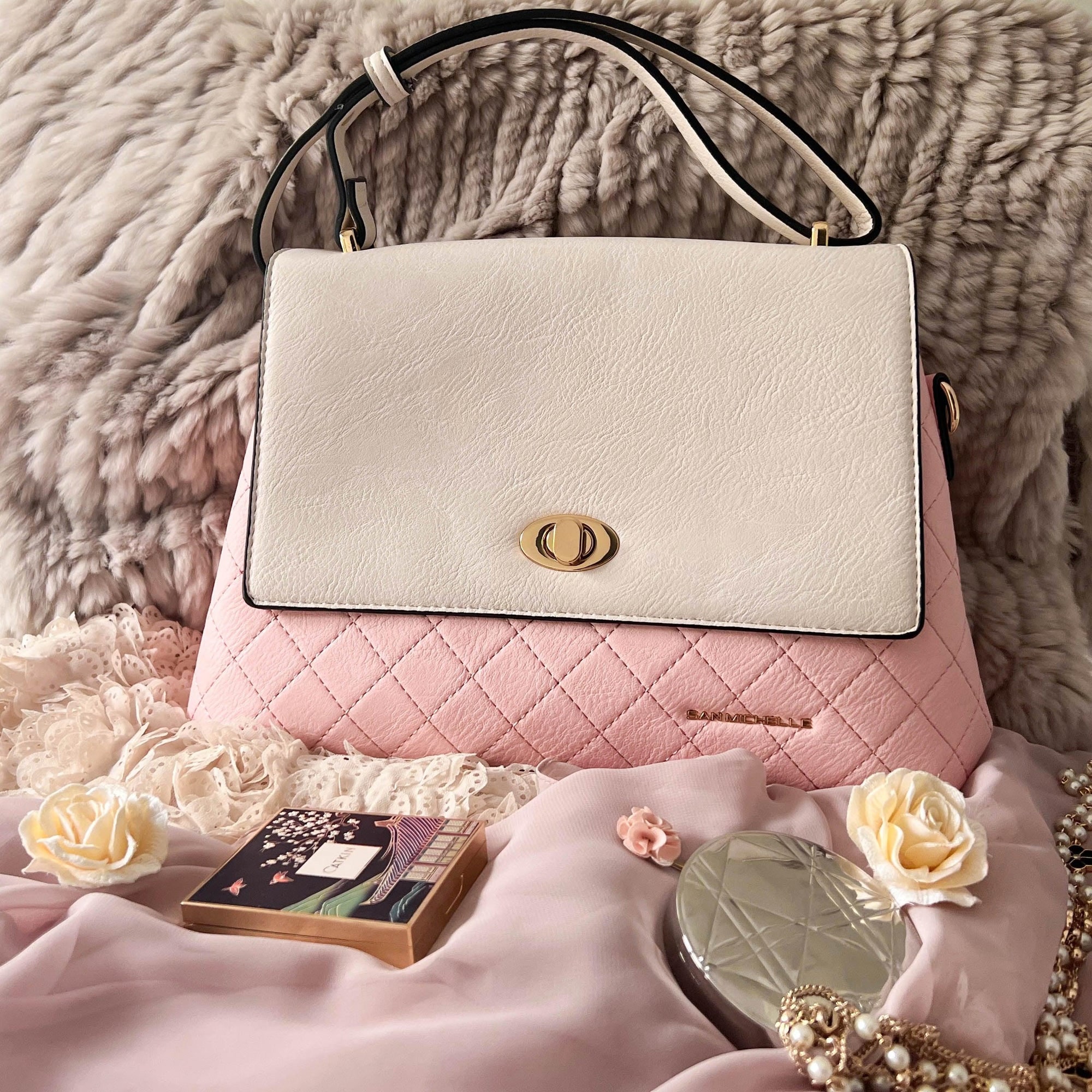 Handbags & Tote Bags
