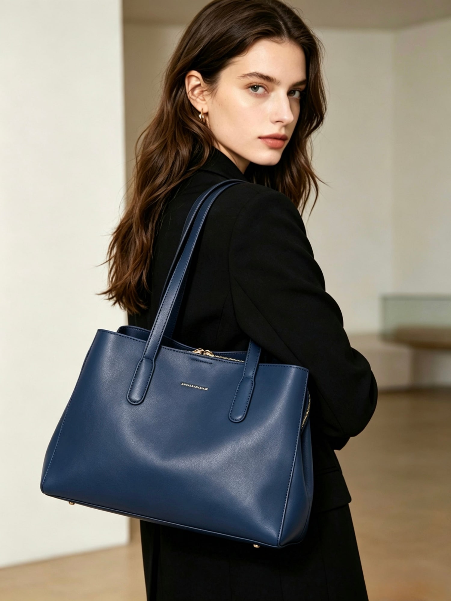 Ingrid Tote Bag - Navy view 2