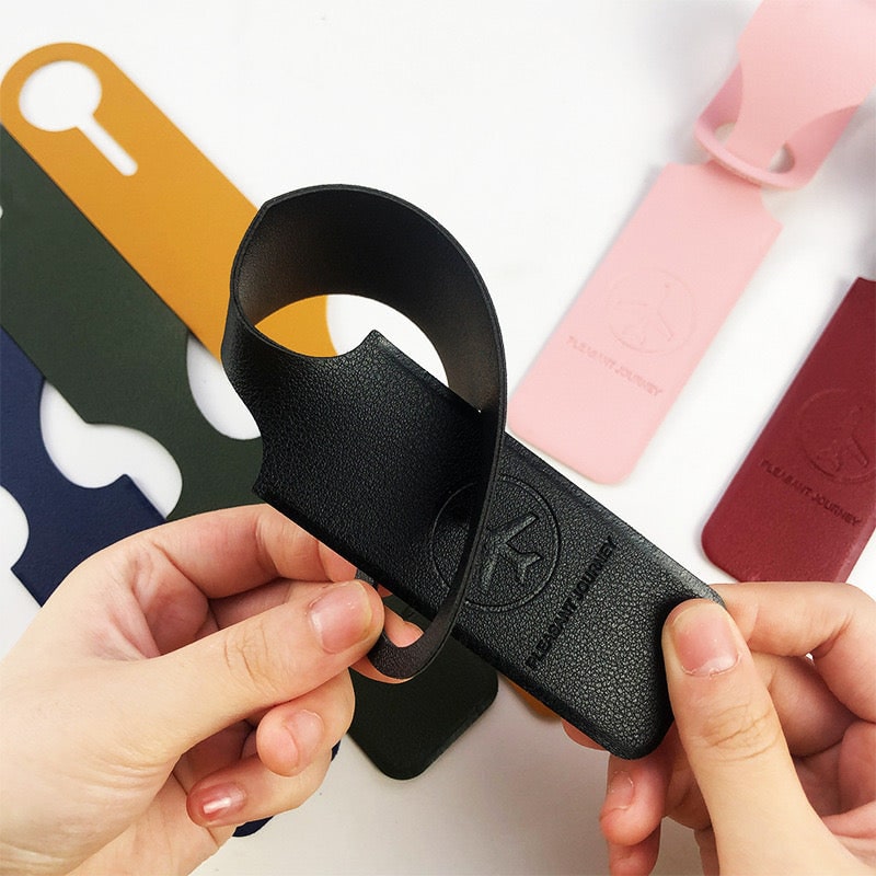 Riley Luggage Travel Tag view 10