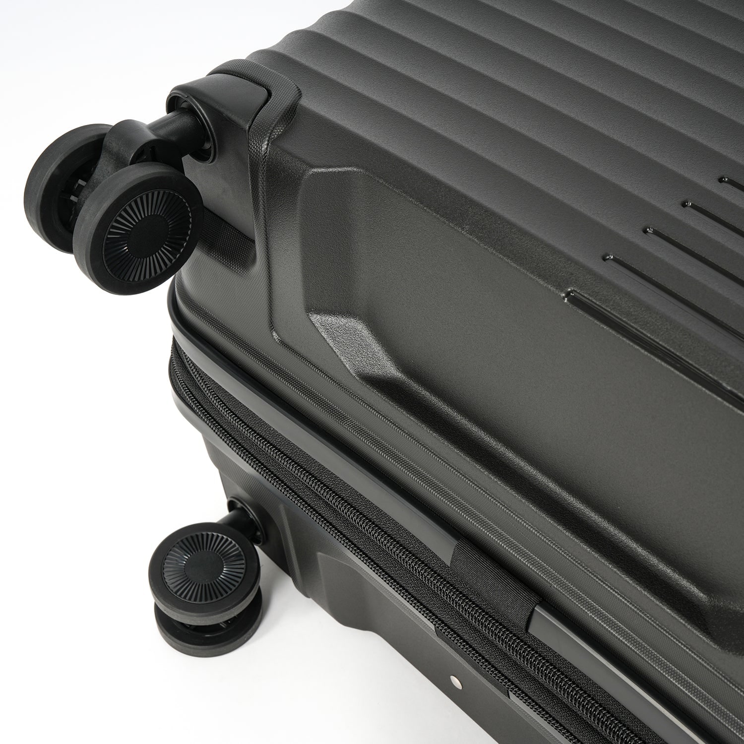 San Michelle AeroGlide 55cm Suitcase - Black view 9