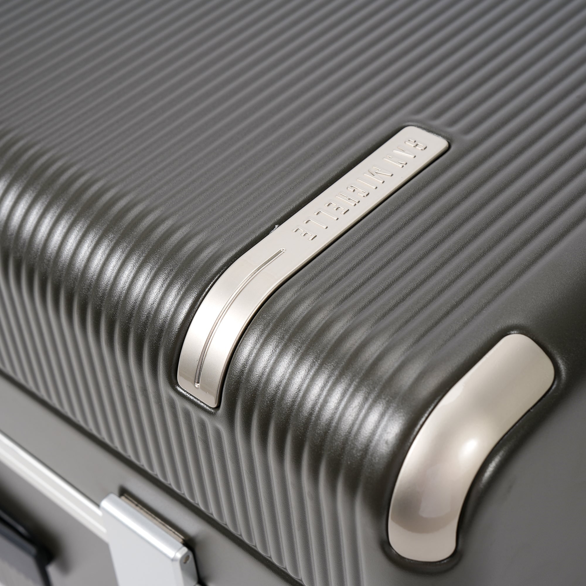 San Michelle FrameLock Pro Suitcase 66cm - Dark Olive view 22