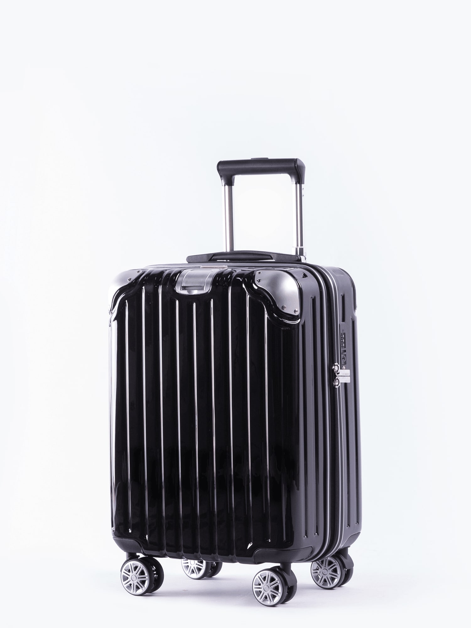 San Michelle Secure Adventurer 56cm Suitcase - Black