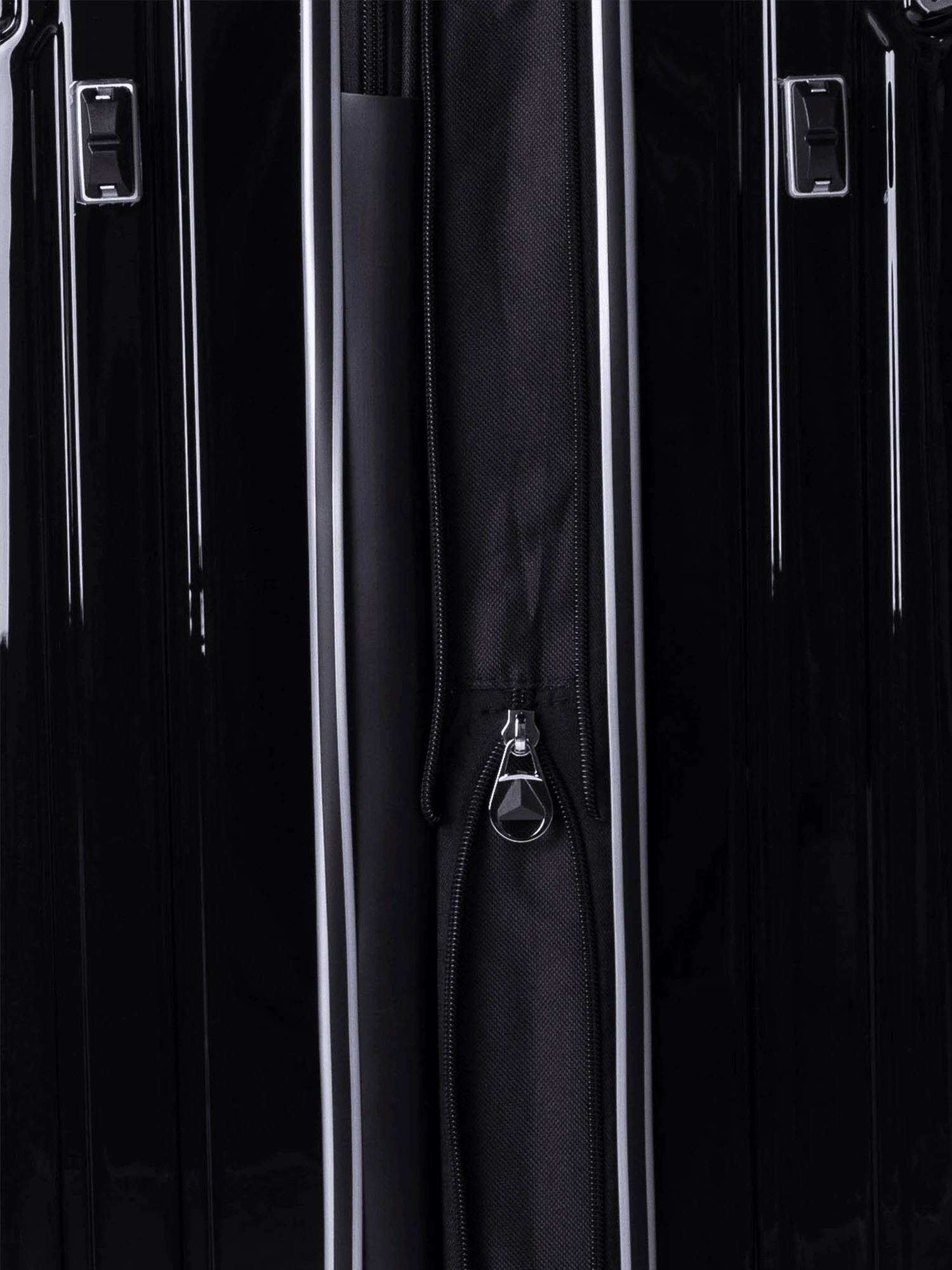San Michelle Secure Adventurer 75cm Suitcase - Black view 5