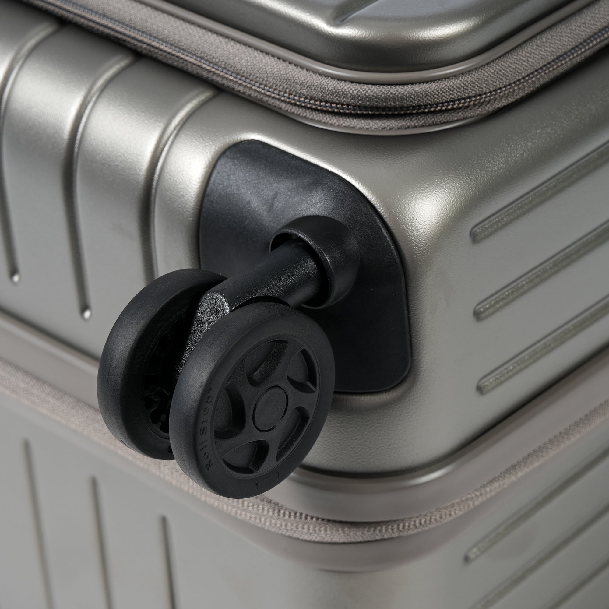 San Michelle Wayfarer Front-Open Suitcase 67cm - Champagne view 10