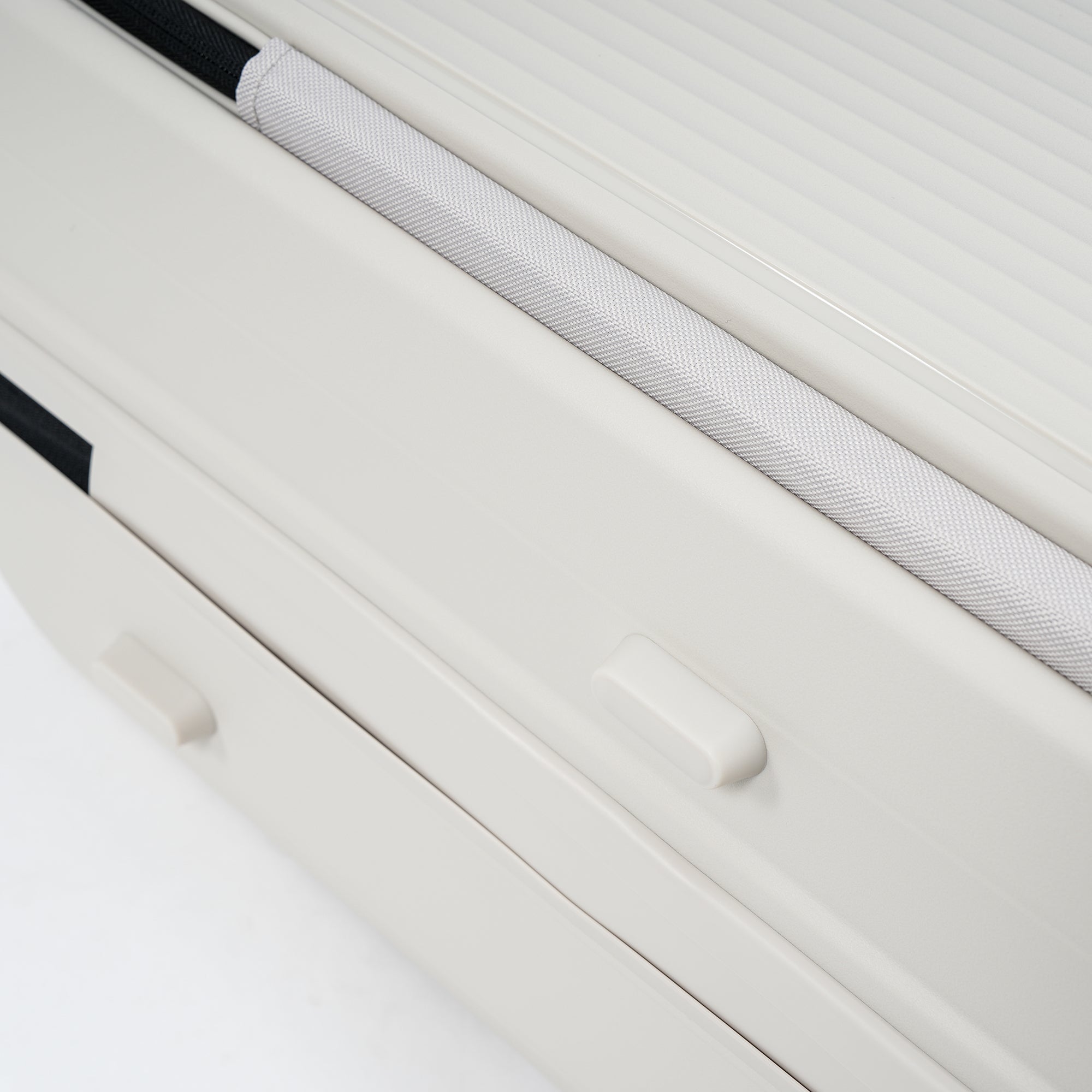 NZTourist Primo Dual Open 66cm Suitcase - Beige