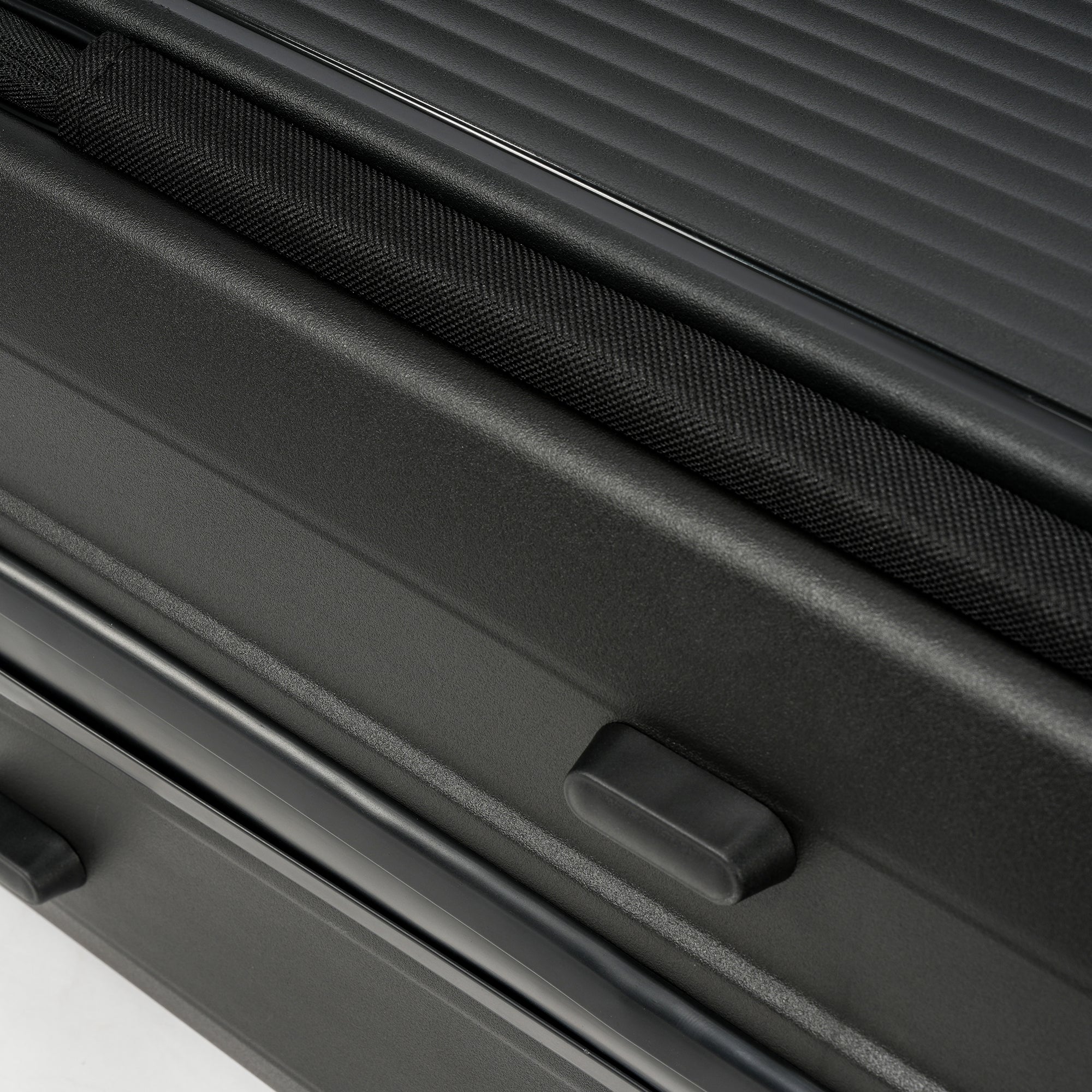 NZTourist Primo Dual Open 77cm Suitcase - Black