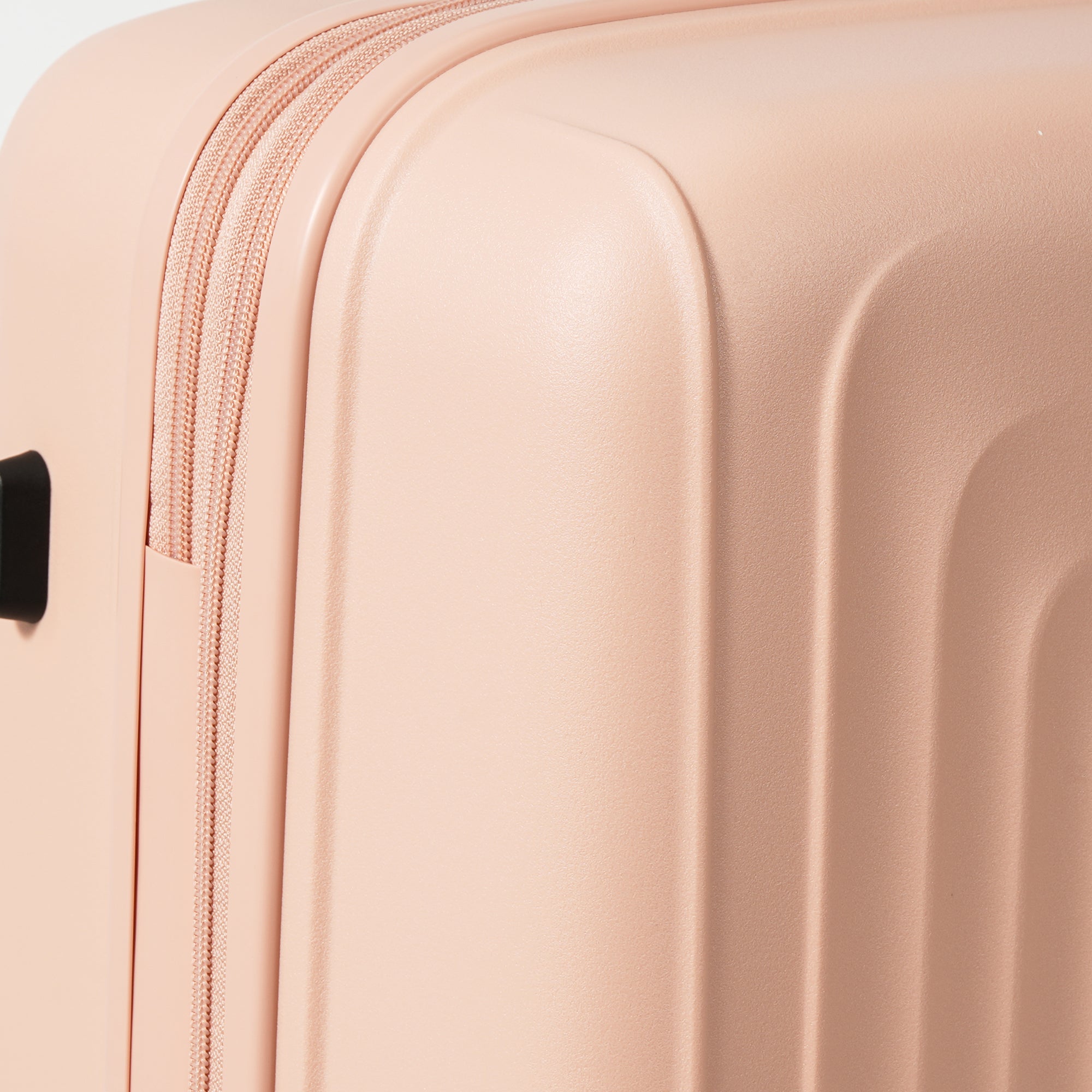 San Michelle Echo Traveller Suitcase 56cm - Pink