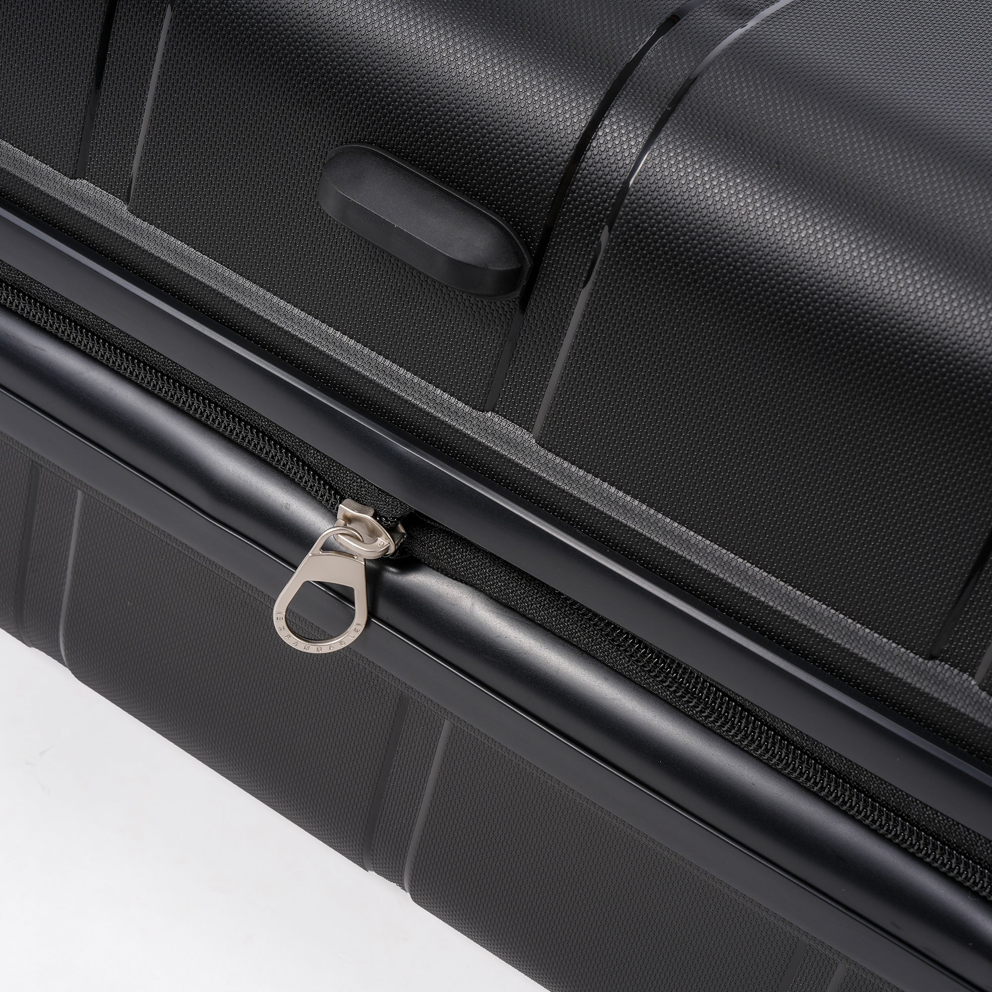 NZTourist CoreLite 55cm Suitcase - Black