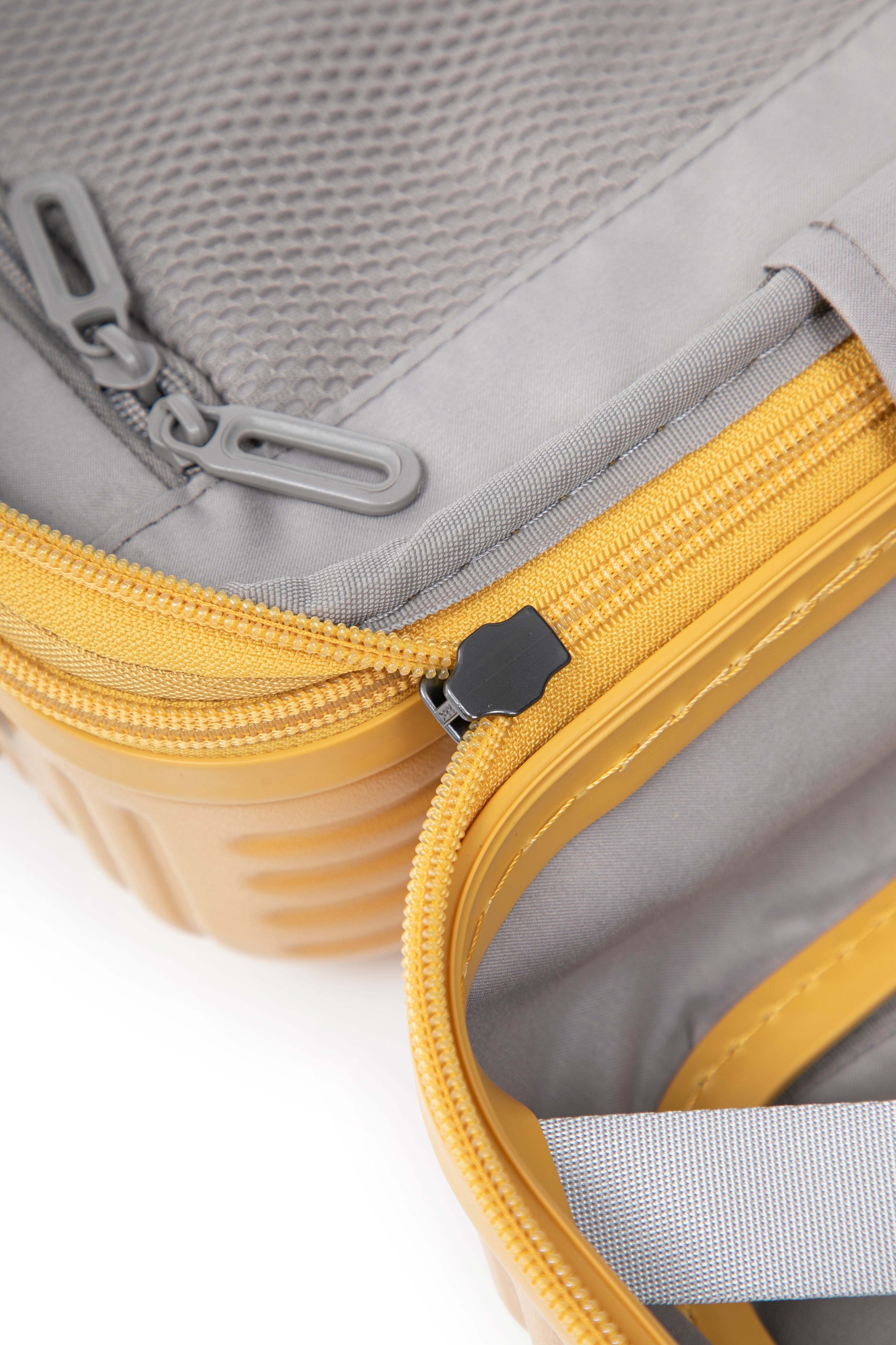 San Michelle Trailblazer Front-Open Trunk 74cm - Yellow