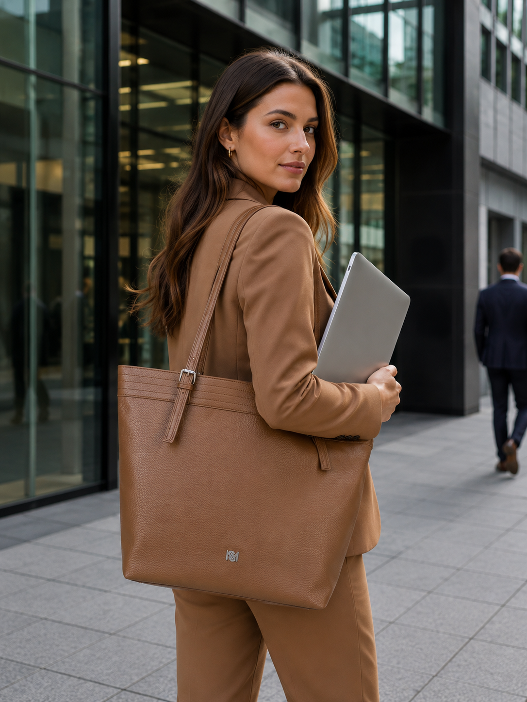 Elle Large Tote Bag - Brown