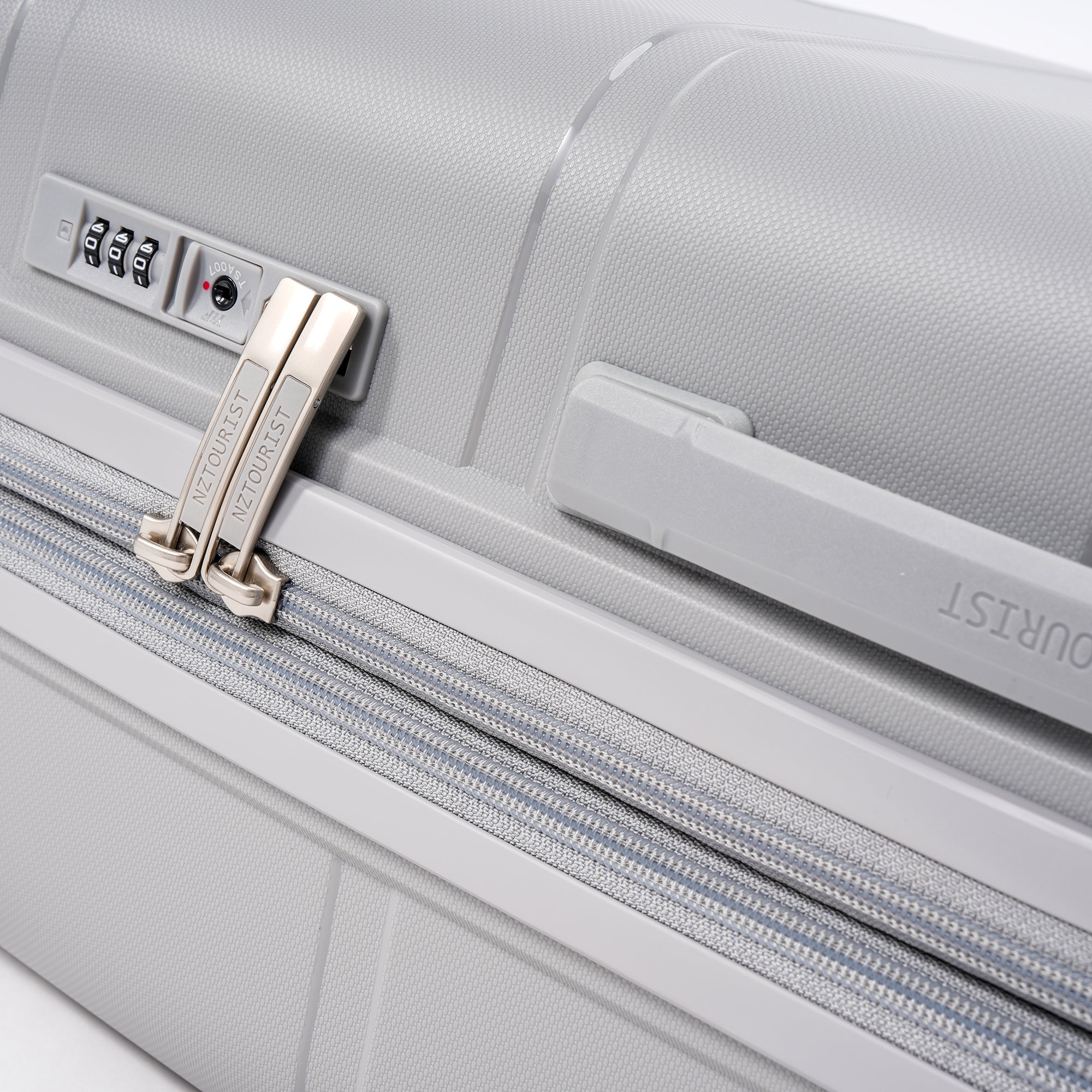 NZTourist CoreLite 78cm Suitcase - Grey
