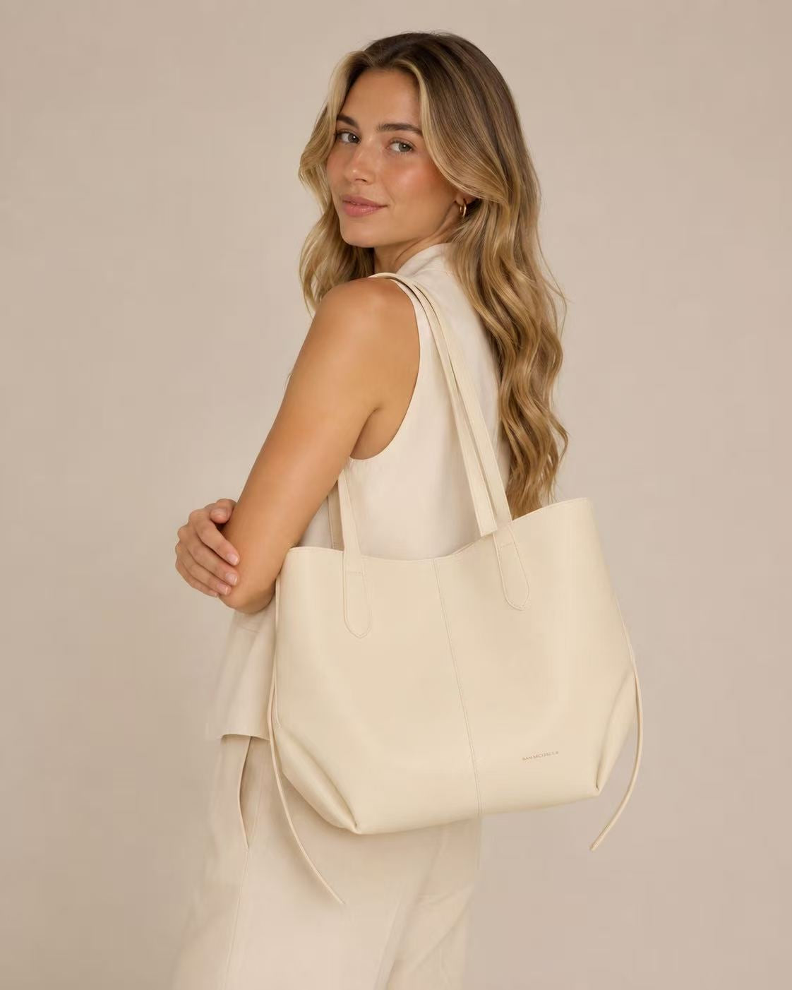 Carly Tote Bag - Beige