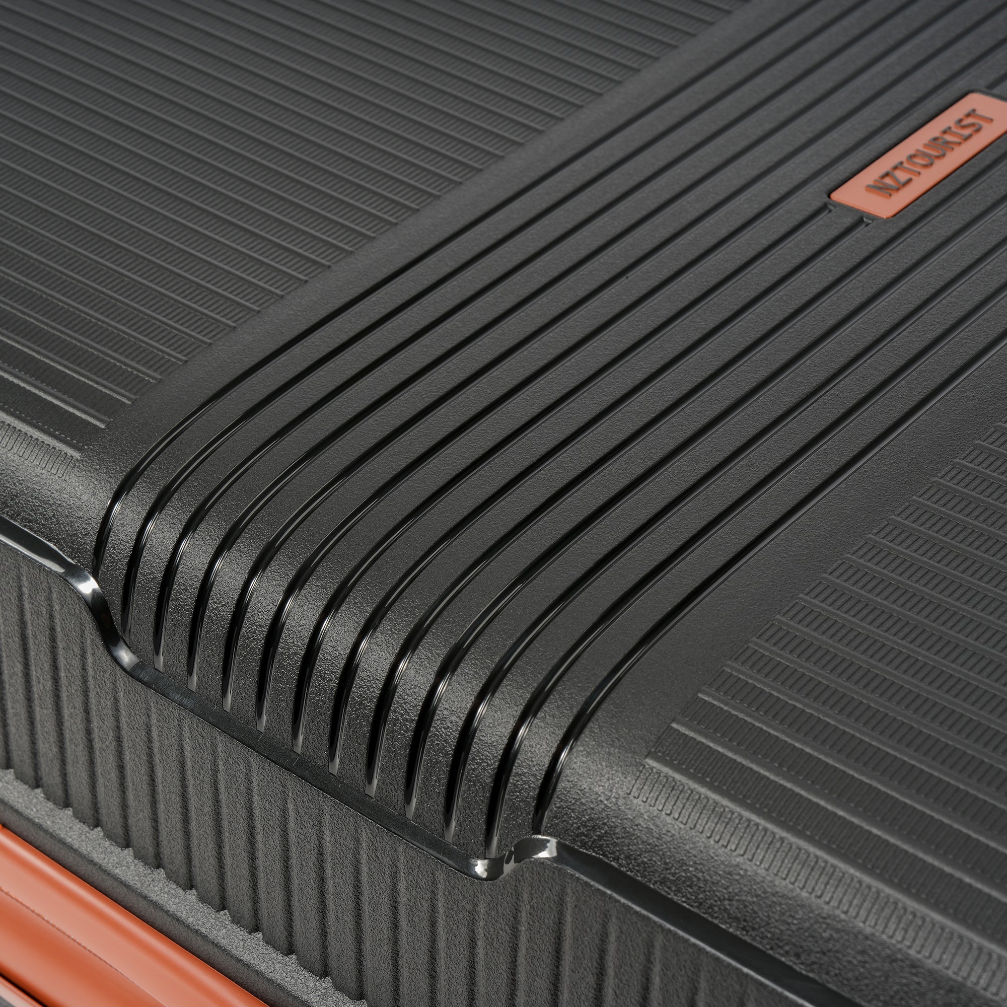 NZTourist Terra Luxe 53cm Suitcase - Black