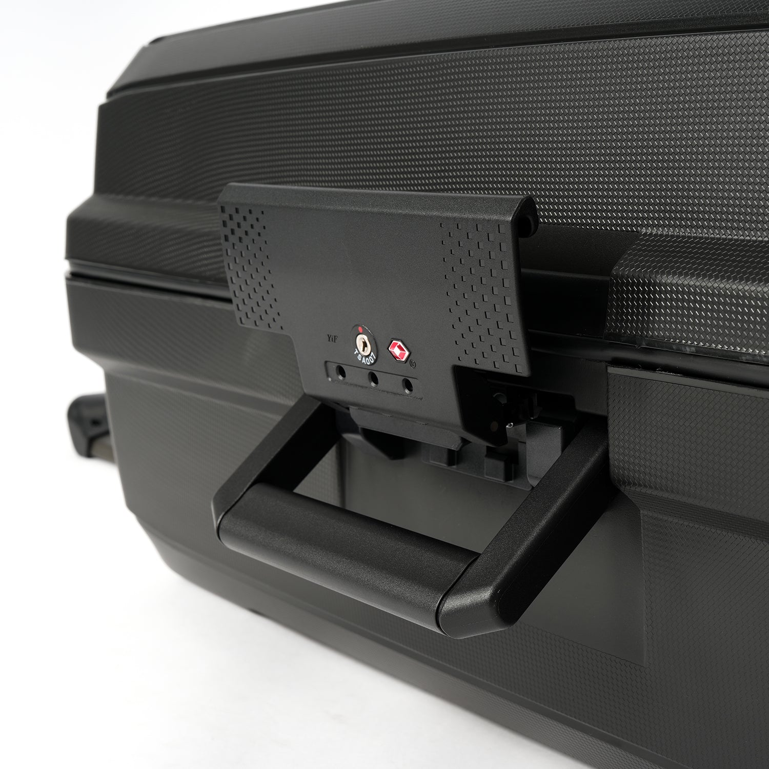 NZTourist Urban Trek 66cm Suitcase - Black