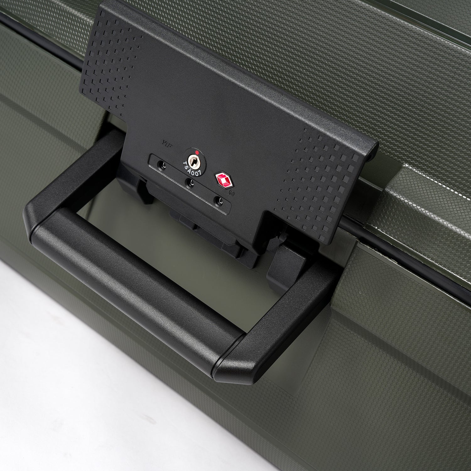 NZTourist Urban Trek 75cm Suitcase - Green