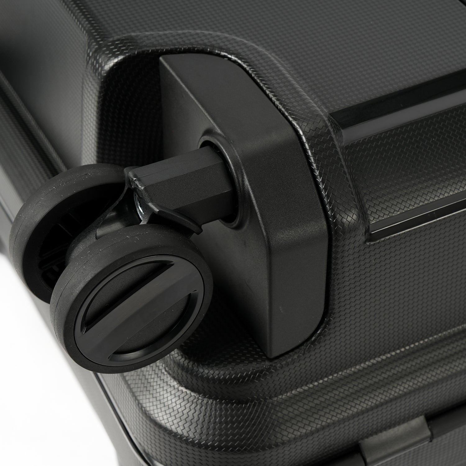 NZTourist Urban Trek 66cm Suitcase - Black