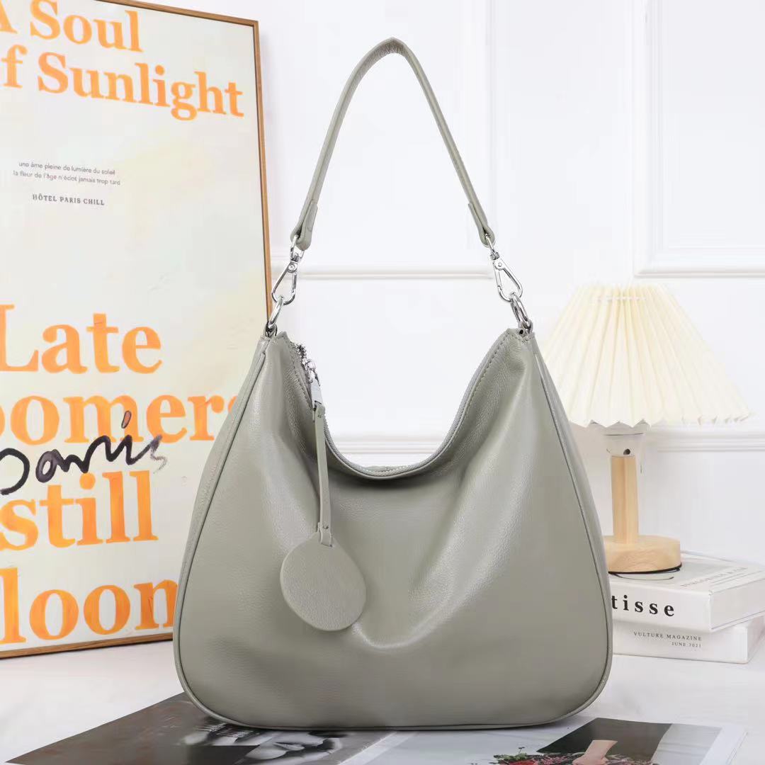 Frankie Leather Shoulder Bag