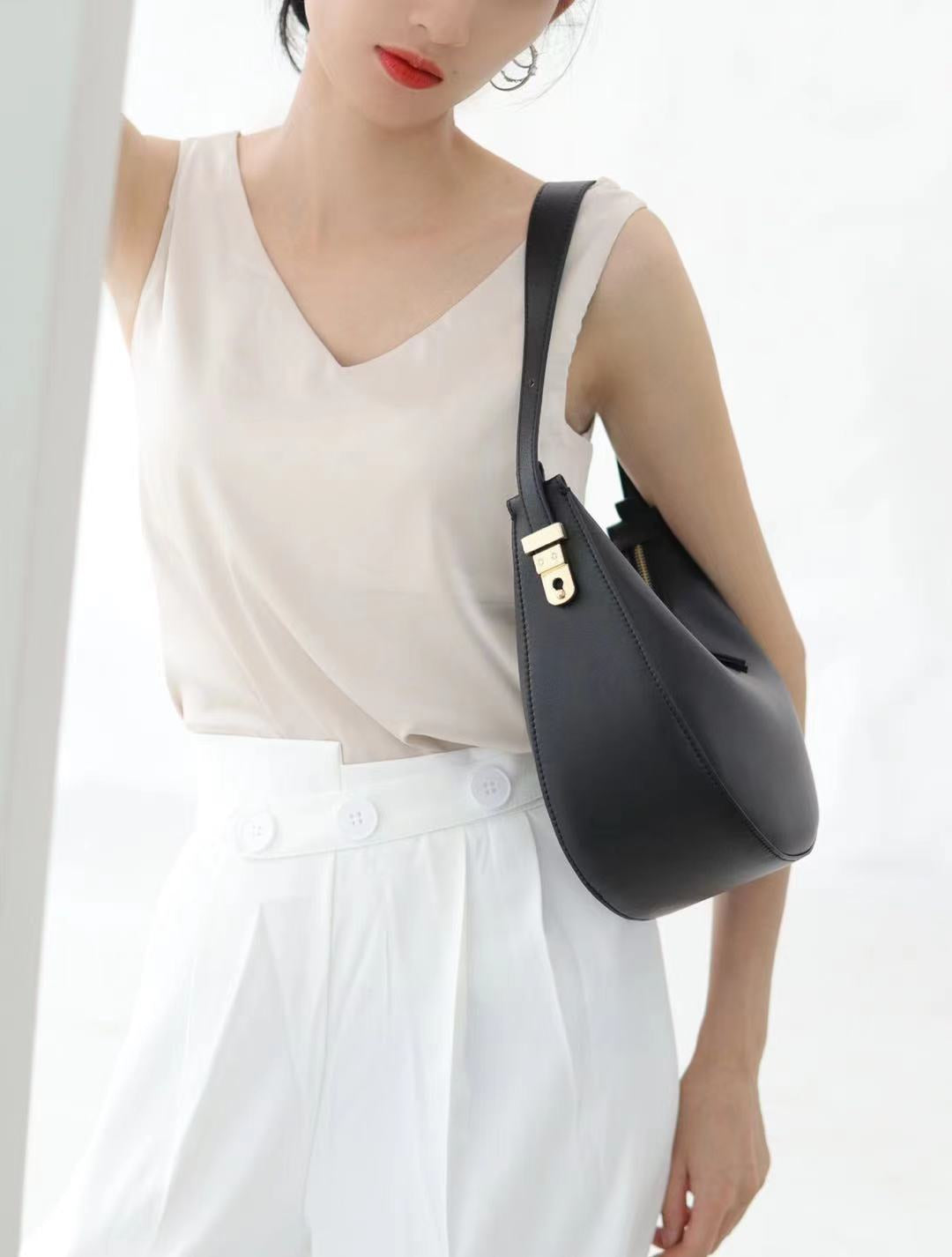 Tilly Leather Hobo Bag